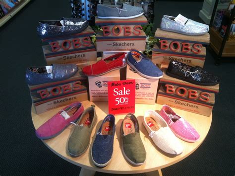 bob's shoes website.